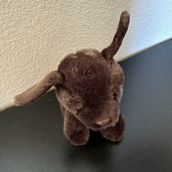 Miyoni by Aurora Tots Chocolate Lab Plush Puppy Dog with Neck Tag 8" - Picture 2 of 7